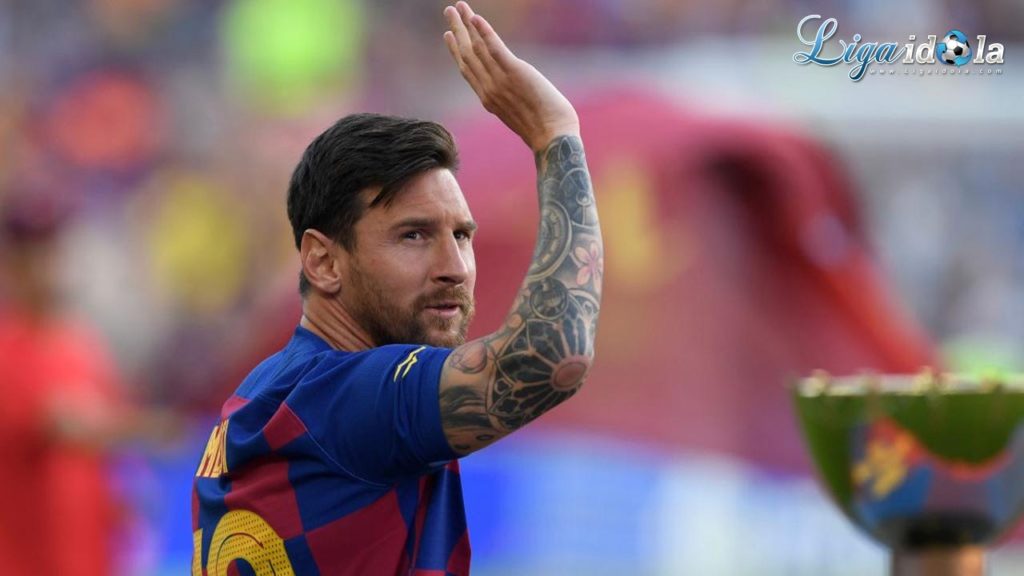Jangan Menjuluki Messi Sebagai Tuhan, Dia Tak Suka