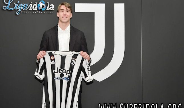 Gabung Juventus, Dusan Vlahovic: Hari Ulang Tahun Paling Bahagia dalam Hidup Saya!