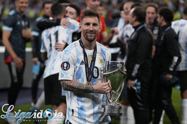 Juara Finalissima 2022, Messi Selevel Ronaldo,Piala Dunia Menunggu