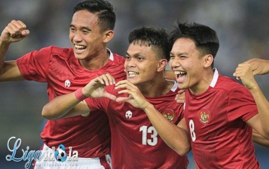 6 Pemain Terbaik Timnas Indonesia Saat Kalahkan Kuwait: Rachmat Irianto Everywhere!