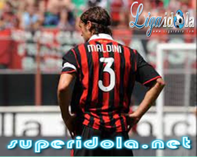 AC Milan Umumkan Perpanjangan Kontrak Maldini dan Massara