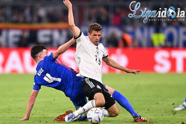Jerman 1-1 Inggris: Hansi Flick dan Para Pemain Senang