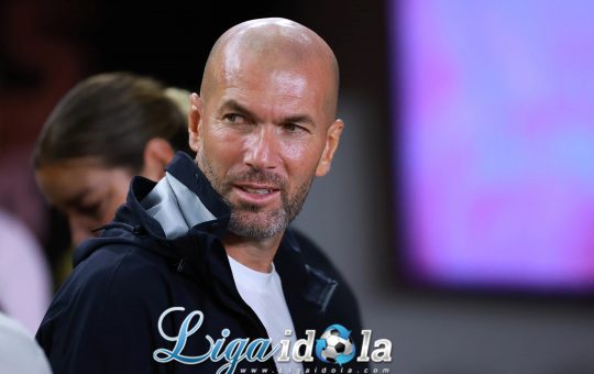 Gercep, Bayern Munchen Mulai Bergerak Dekati Zinedine Zidane